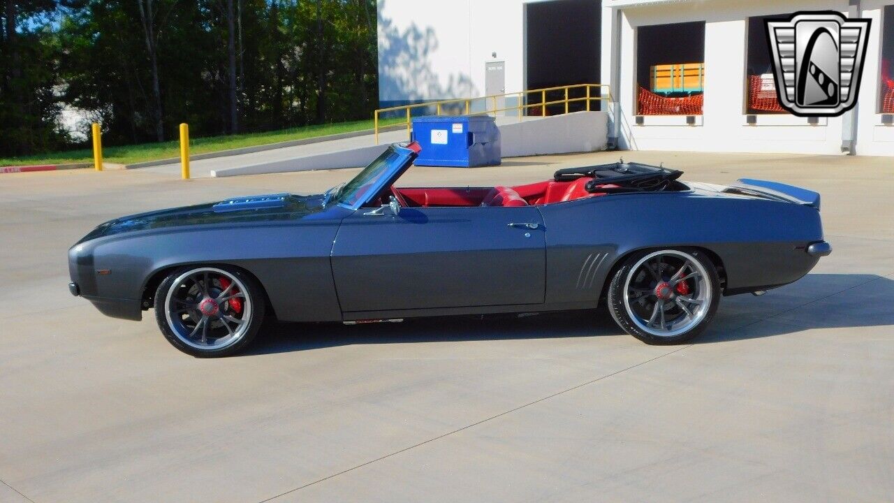 Chevrolet-Camaro-Cabriolet-1969-Gray-Red-3080-3