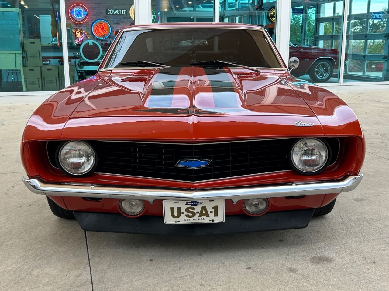 Chevrolet-Camaro-Cabriolet-1969-Orange-Black-59382-1