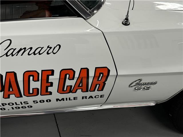 Chevrolet-Camaro-Cabriolet-1969-White-Orange-94951-19