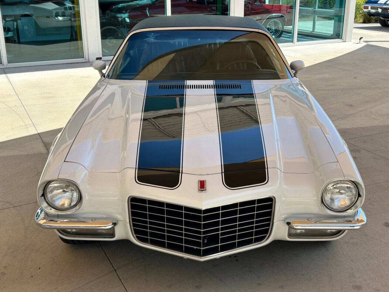 Chevrolet-Camaro-Cabriolet-1972-White-Black-114614-2