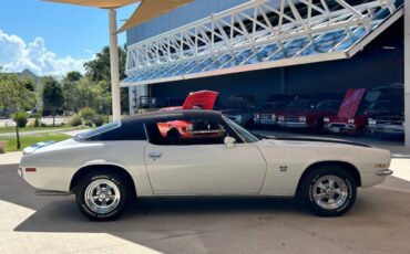 Chevrolet-Camaro-Cabriolet-1972-White-Black-114614-4