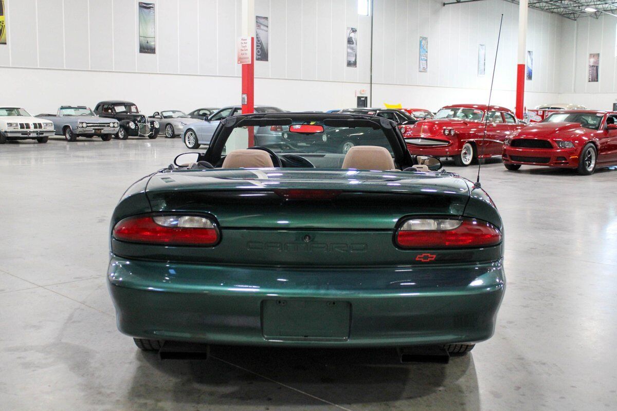 Chevrolet-Camaro-Cabriolet-1994-Green-Tan-89212-3