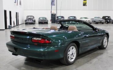 Chevrolet-Camaro-Cabriolet-1994-Green-Tan-89212-4