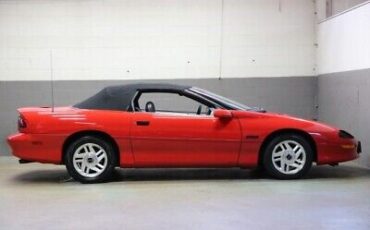 Chevrolet-Camaro-Cabriolet-1995-Red-Black-127613-17