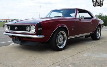 Chevrolet-Camaro-Coupe-1967-Burgundy-Black-1194-3