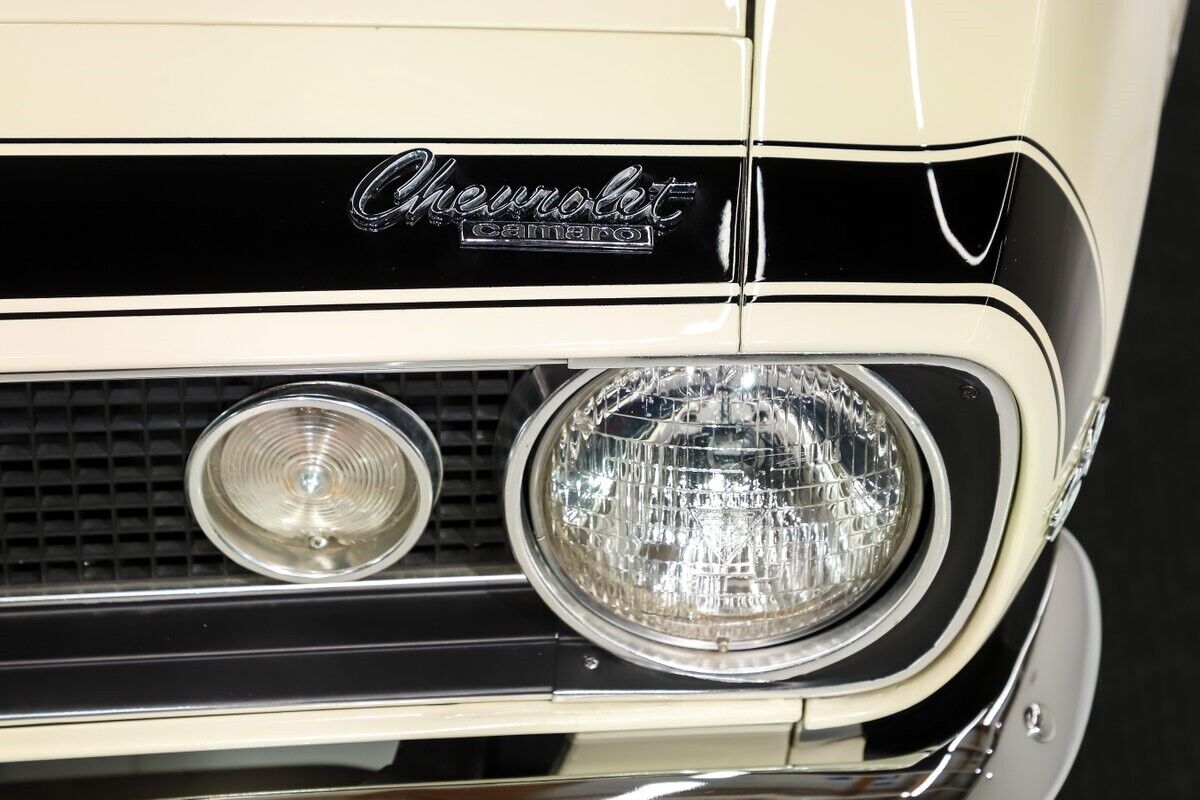 Chevrolet-Camaro-Coupe-1967-Capri-Creme-Gold-0-9