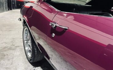 Chevrolet-Camaro-Coupe-1967-Red-Black-0-31