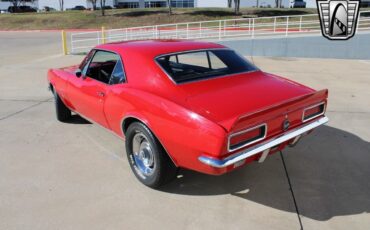 Chevrolet-Camaro-Coupe-1967-Red-Black-144194-3