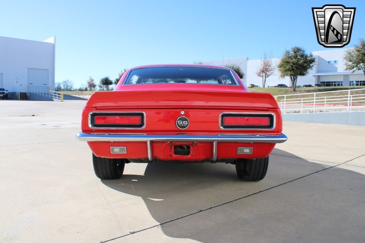 Chevrolet-Camaro-Coupe-1967-Red-Black-144194-4