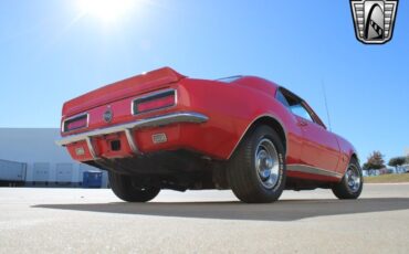 Chevrolet-Camaro-Coupe-1967-Red-Black-144194-5