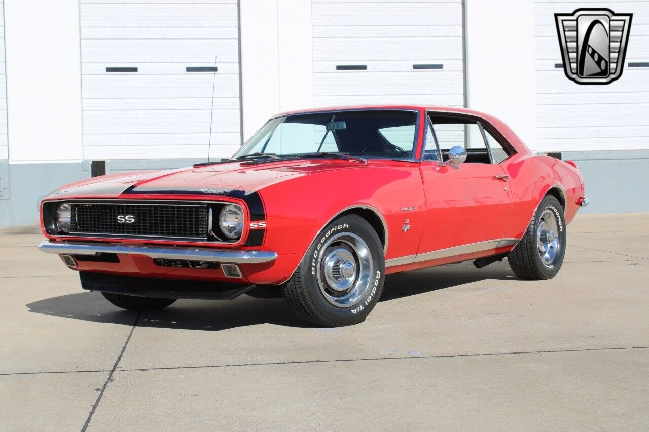 Chevrolet-Camaro-Coupe-1967-Red-Black-144194-8