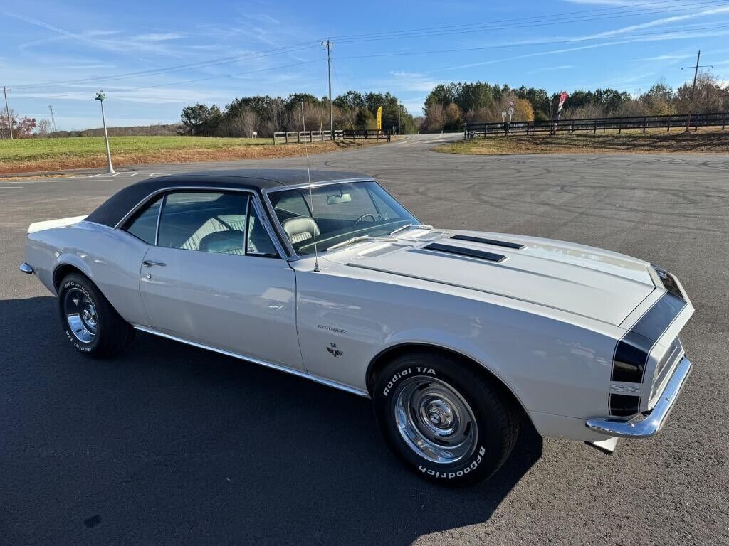 Chevrolet-Camaro-Coupe-1967-White-Black-201168-5