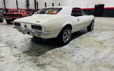 Chevrolet-Camaro-Coupe-1967-White-Red-0-5