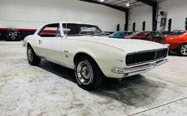 Chevrolet-Camaro-Coupe-1967-White-Red-0-7