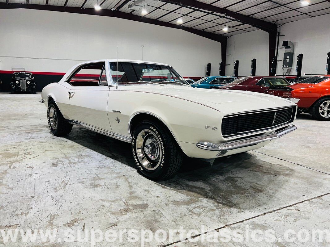 Chevrolet-Camaro-Coupe-1967-White-Red-0-7