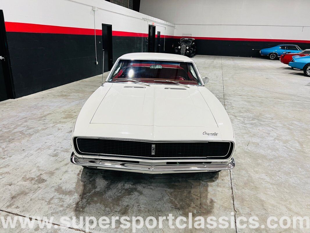 Chevrolet-Camaro-Coupe-1967-White-Red-0-9