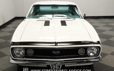 Chevrolet-Camaro-Coupe-1967-White-Turquoise-45514-15