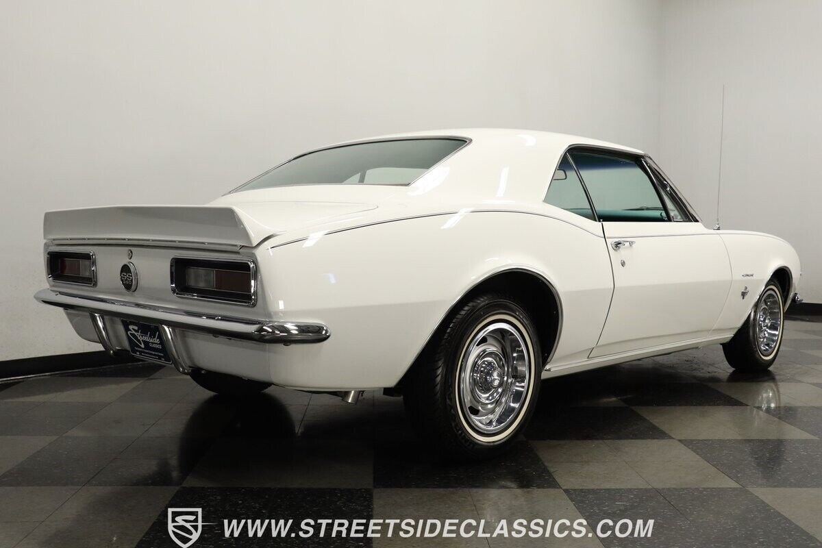 Chevrolet-Camaro-Coupe-1967-White-Turquoise-45514-26