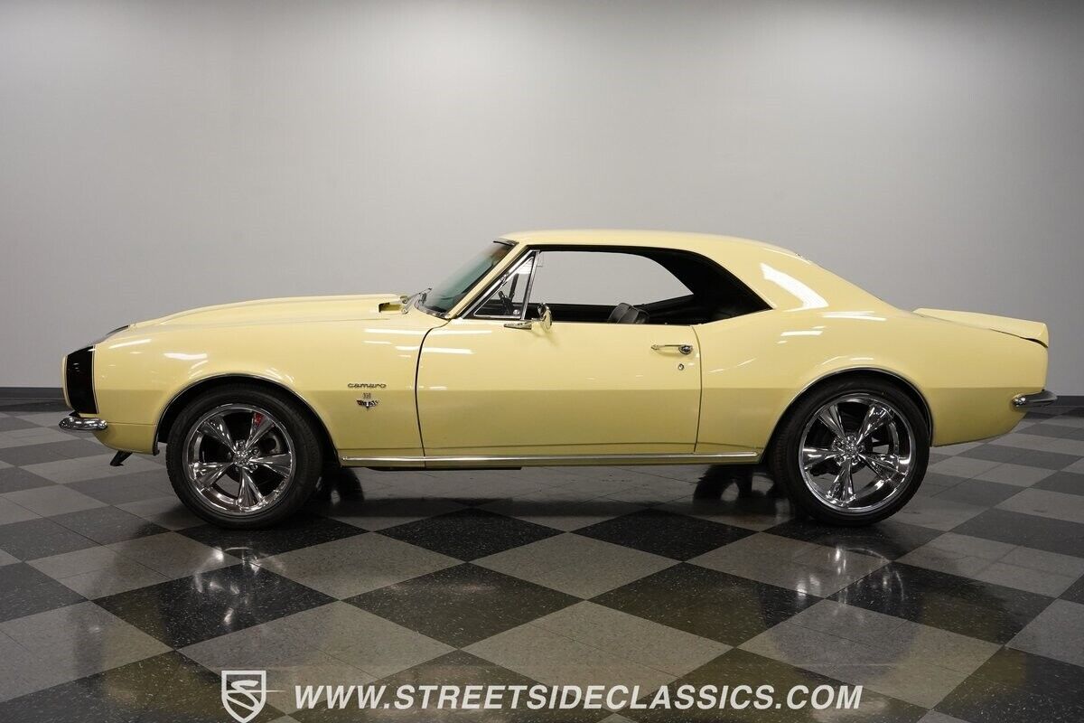 Chevrolet-Camaro-Coupe-1967-Yellow-Black-82683-7