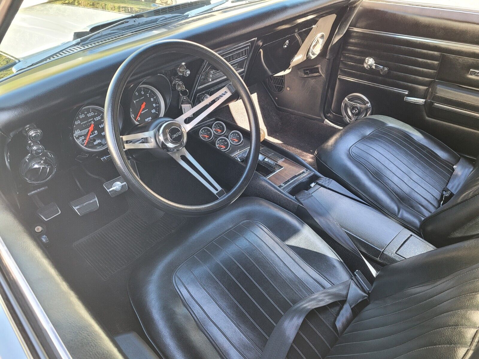 Chevrolet-Camaro-Coupe-1968-Black-Black-3219-9