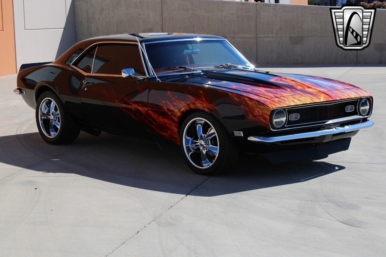 Chevrolet-Camaro-Coupe-1968-Black-Red-4656-5