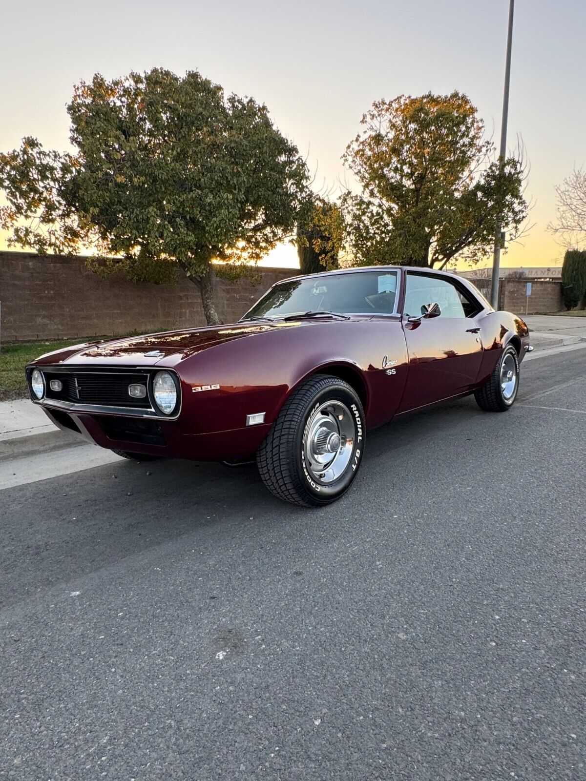 Chevrolet-Camaro-Coupe-1968-Burgundy-Black-144841-20