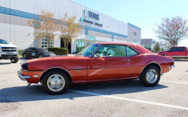 Chevrolet-Camaro-Coupe-1968-Corvette-Bronze-White-145293-8