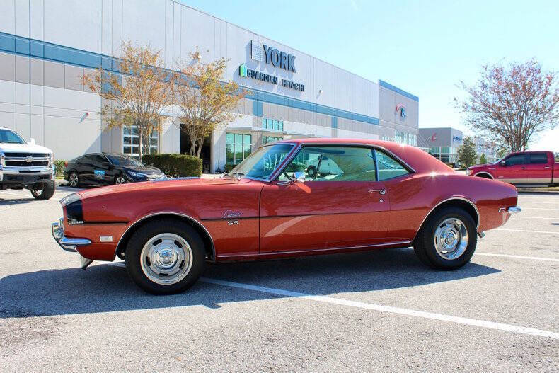 Chevrolet-Camaro-Coupe-1968-Corvette-Bronze-White-145293-8