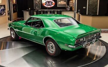 Chevrolet-Camaro-Coupe-1968-Green-Black-116132-17