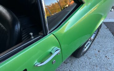 Chevrolet-Camaro-Coupe-1968-Green-Black-2945-12