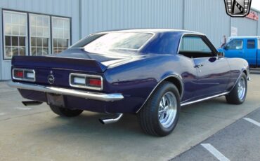 Chevrolet-Camaro-Coupe-1968-Purple-Black-834-7