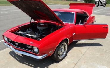 Chevrolet-Camaro-Coupe-1968-Red-Black-17357-11