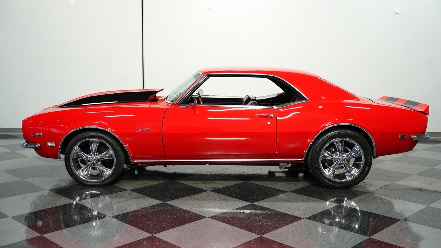 Chevrolet-Camaro-Coupe-1968-Red-Red-12880-2