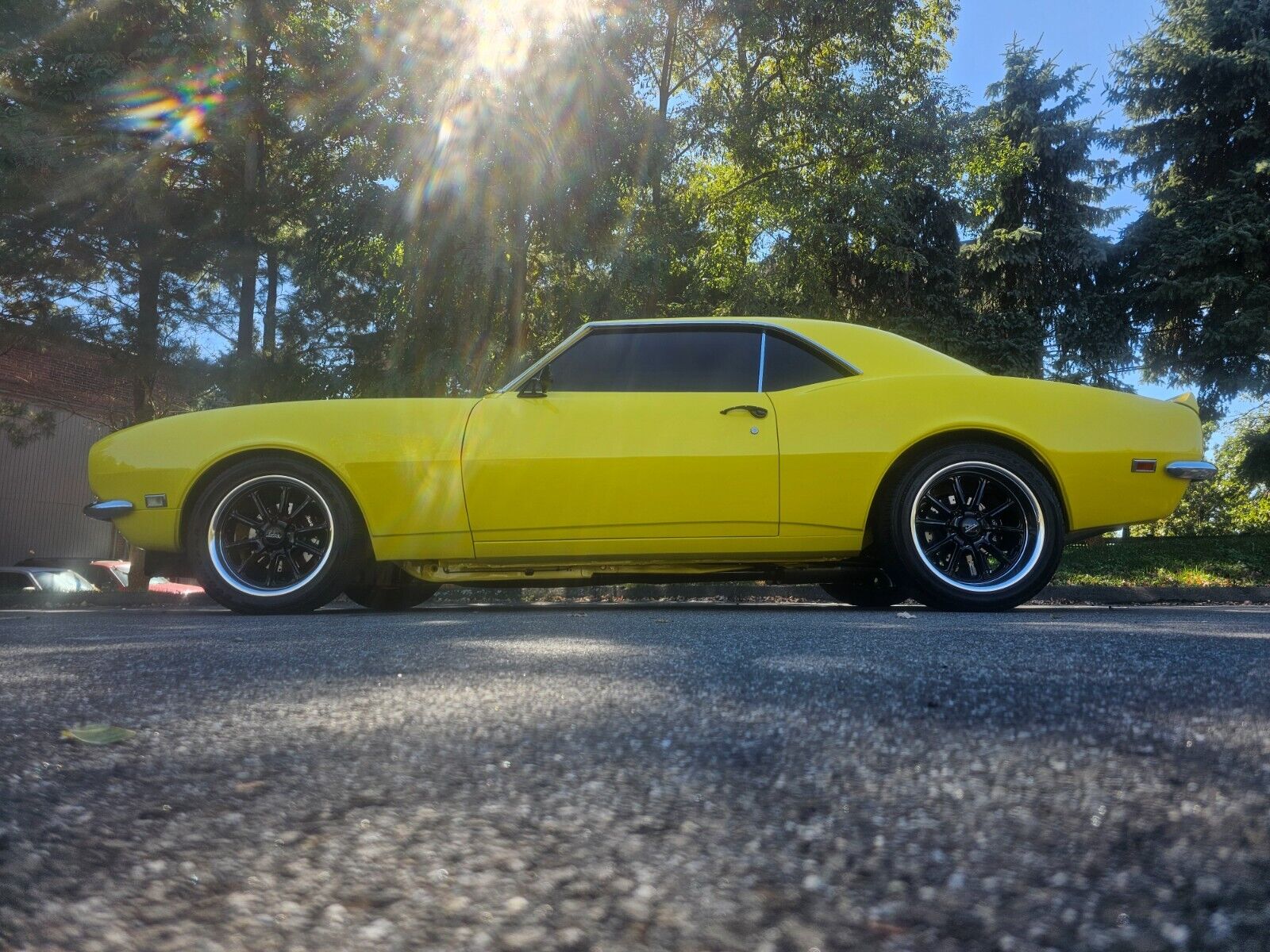 Chevrolet-Camaro-Coupe-1968-Yellow-Black-2736-1