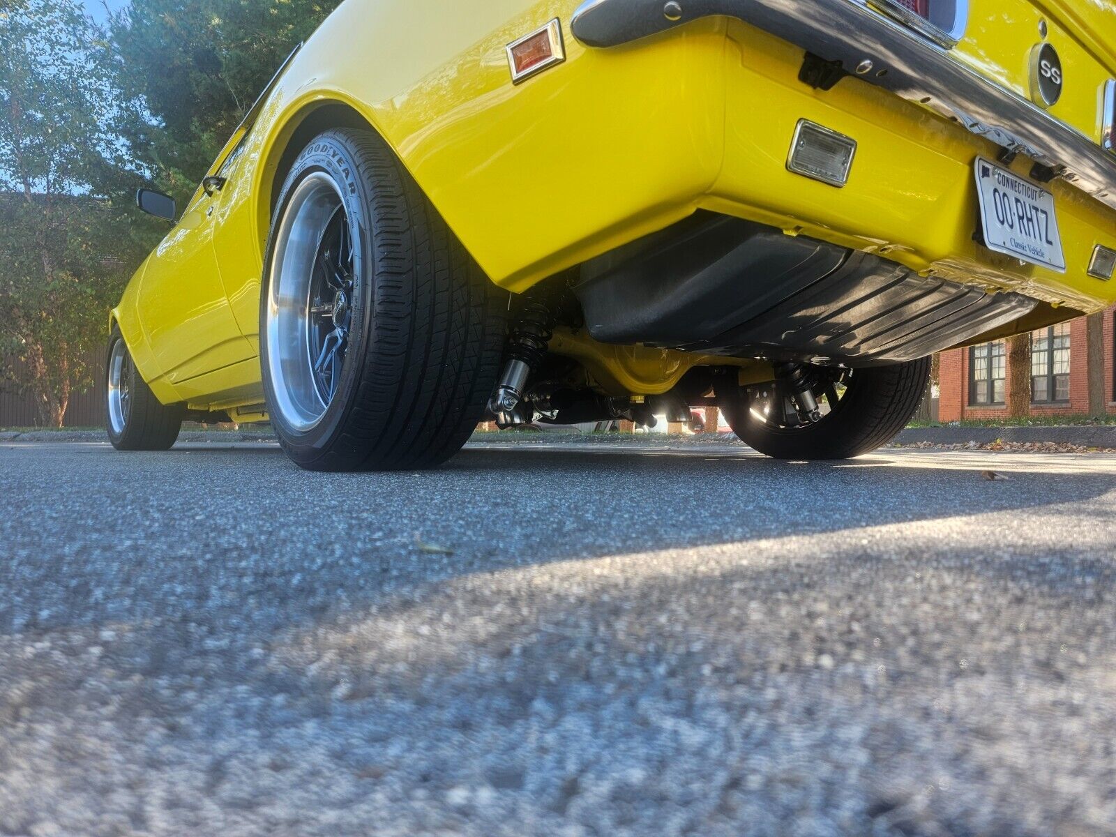 Chevrolet-Camaro-Coupe-1968-Yellow-Black-2736-17