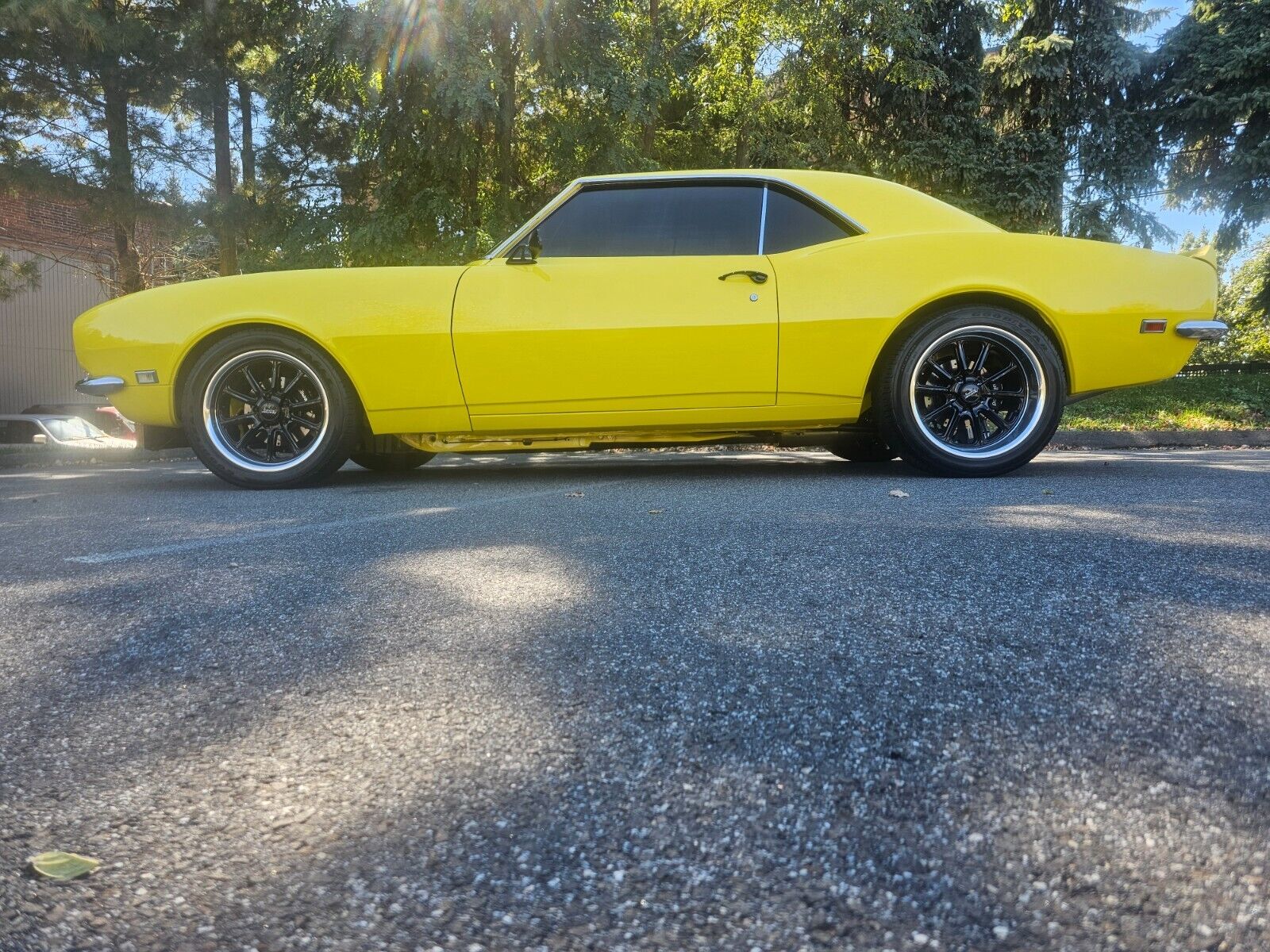 Chevrolet-Camaro-Coupe-1968-Yellow-Black-2736-2