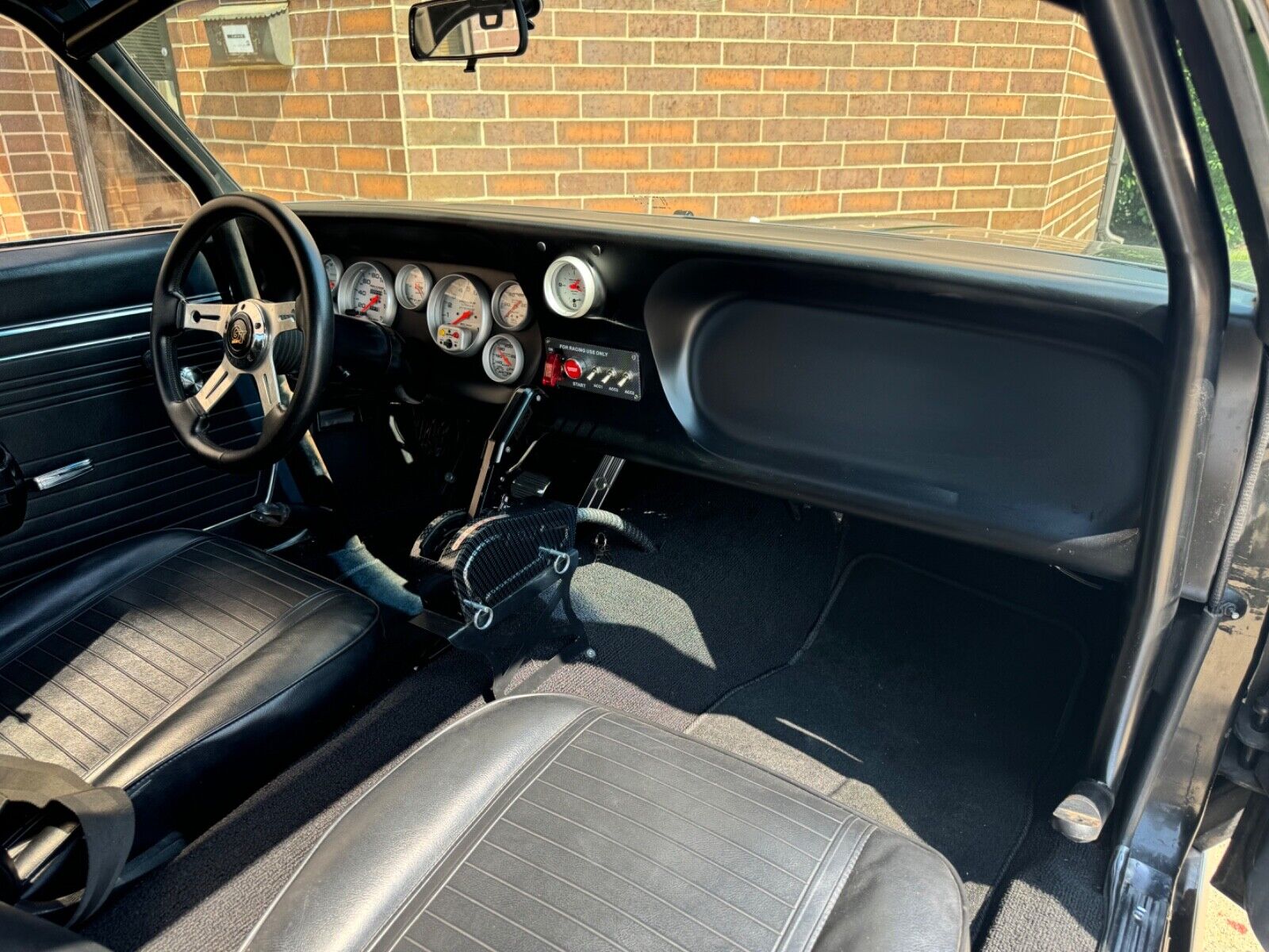 Chevrolet-Camaro-Coupe-1969-Black-Black-2-33