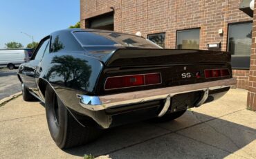 Chevrolet-Camaro-Coupe-1969-Black-Black-2-4