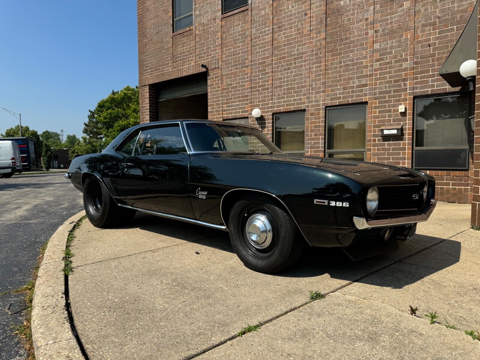 Chevrolet-Camaro-Coupe-1969-Black-Black-2-8