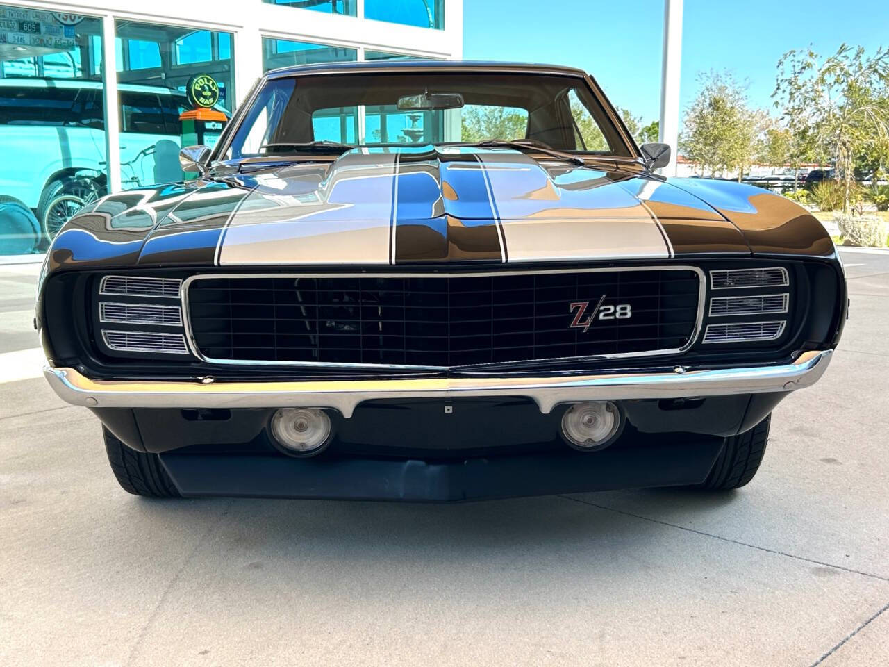 Chevrolet-Camaro-Coupe-1969-Black-Black-2097-1