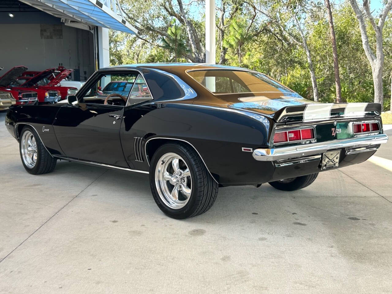 Chevrolet-Camaro-Coupe-1969-Black-Black-2097-6