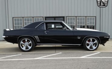 Chevrolet-Camaro-Coupe-1969-Black-Black-2926-8