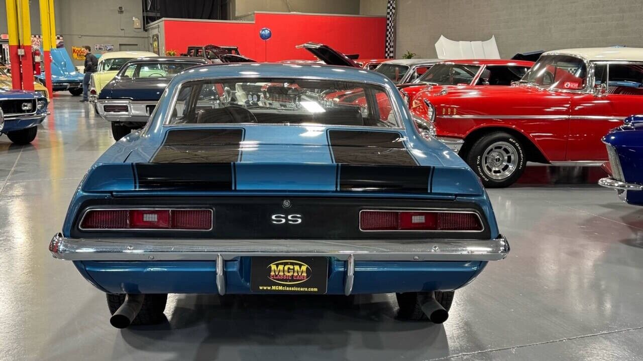 Chevrolet-Camaro-Coupe-1969-Blue-Black-126021-13