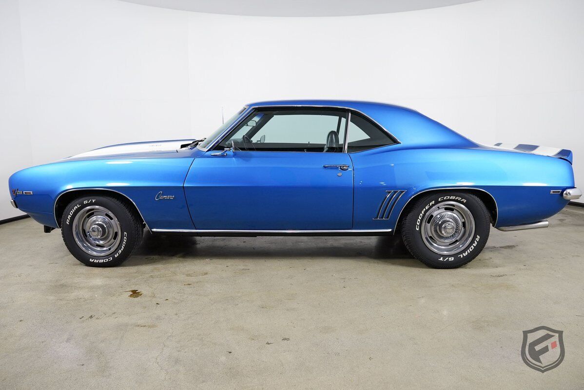 Chevrolet-Camaro-Coupe-1969-Blue-Black-52051-5