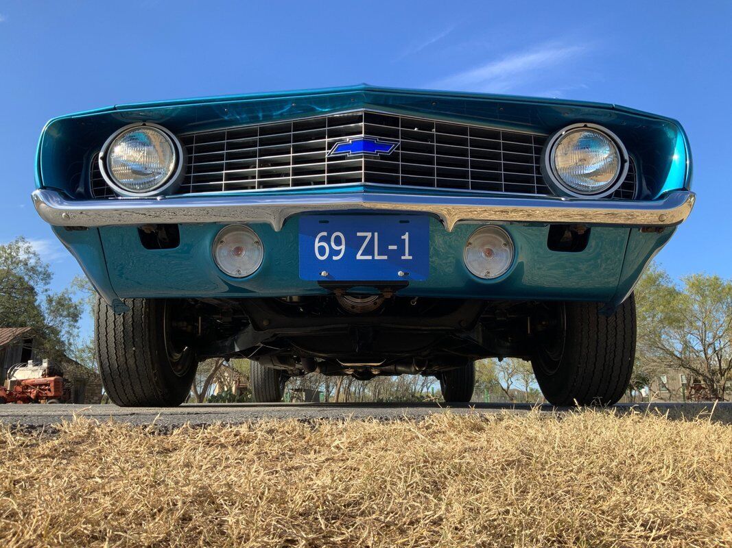 Chevrolet-Camaro-Coupe-1969-Blue-Ivory-1085-11