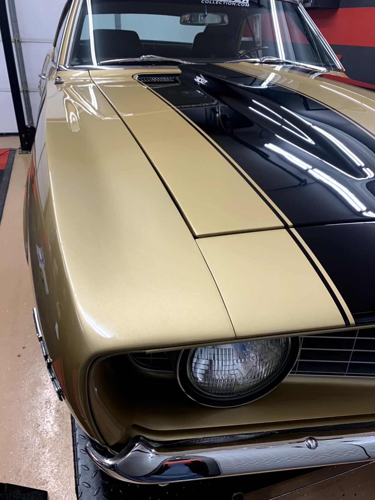 Chevrolet-Camaro-Coupe-1969-Gold-Black-151278-4