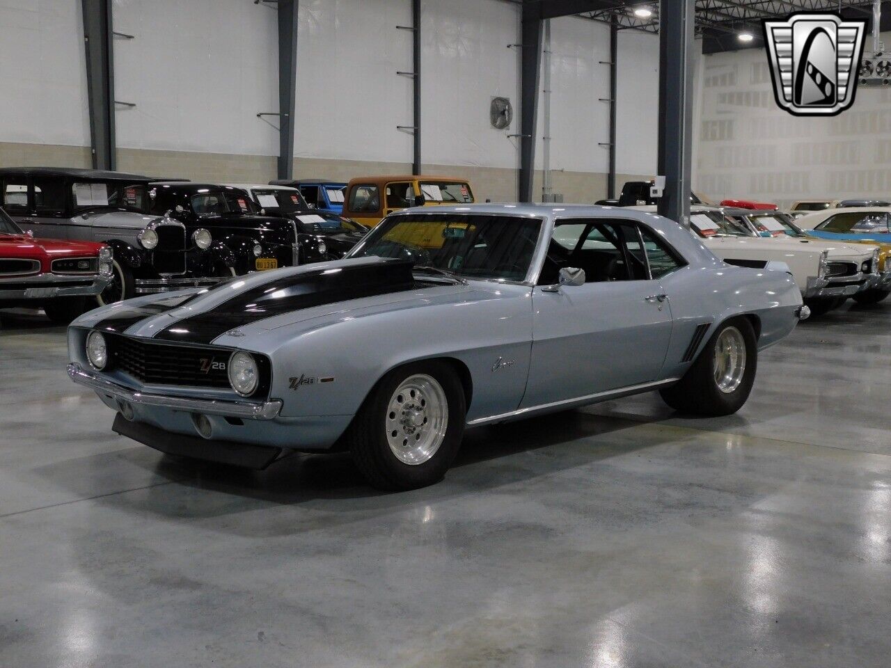 Chevrolet-Camaro-Coupe-1969-Gray-Black-2335-2