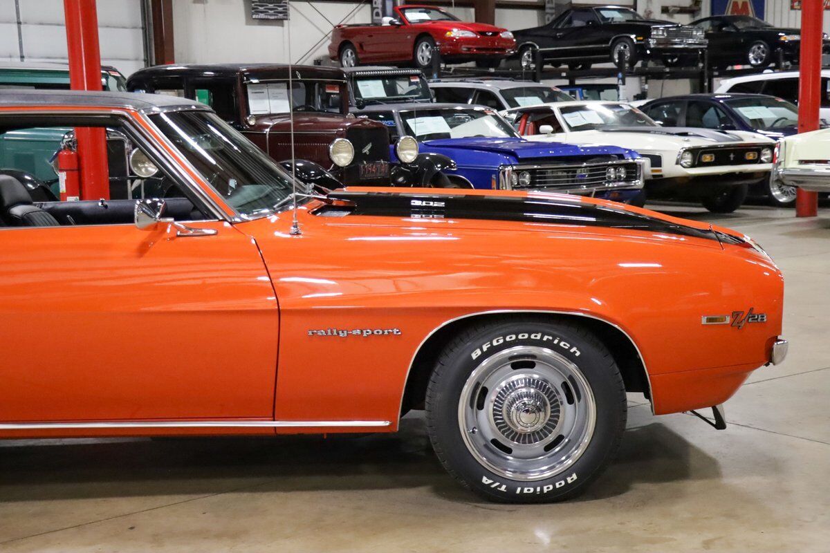 Chevrolet-Camaro-Coupe-1969-Orange-Black-139430-10