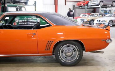 Chevrolet-Camaro-Coupe-1969-Orange-Black-139430-4