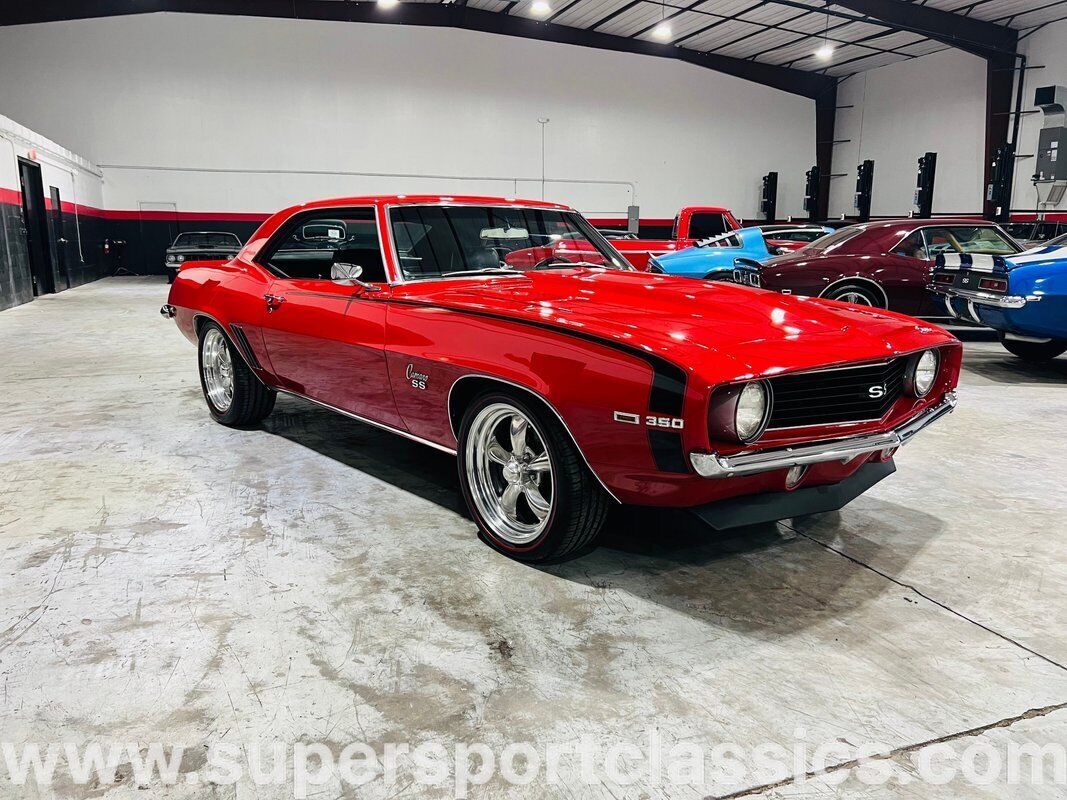 Chevrolet-Camaro-Coupe-1969-Red-Black-0-8